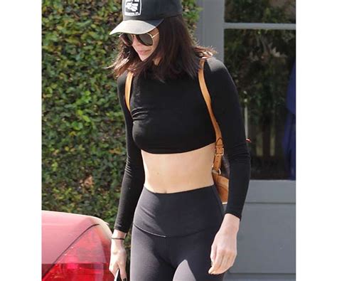 voyeur cameltoe|How Did These Celebrities Not Realize They Had A Major Camel。